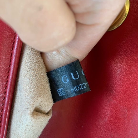 Gucci GG Marmont small matelassé shoulder bag - Picture 9 of 10